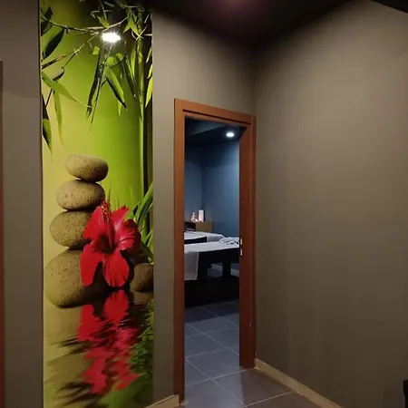Hotel Grand Park Center