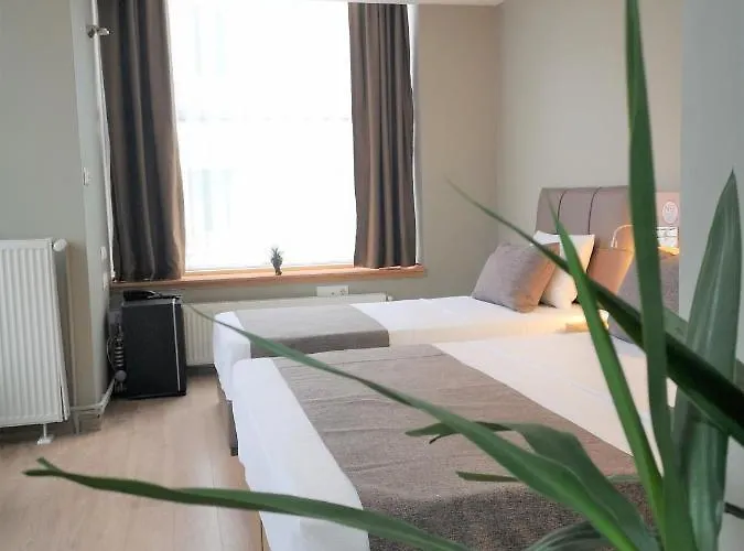 ホテル Grand Park Center 3*