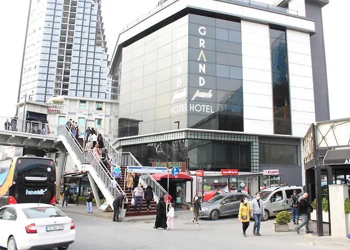 Grand Park Center ホテル 3*