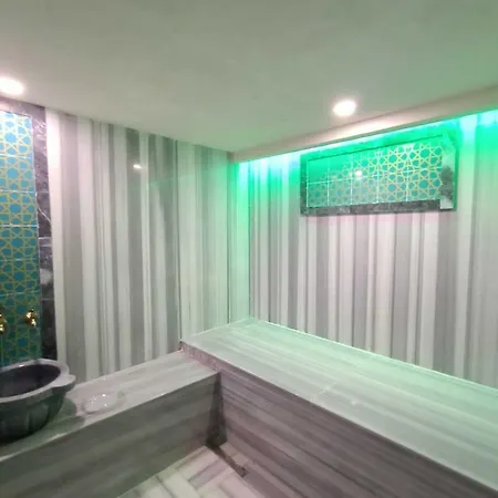 Ξενοδοχείο Grand Park Center 3*